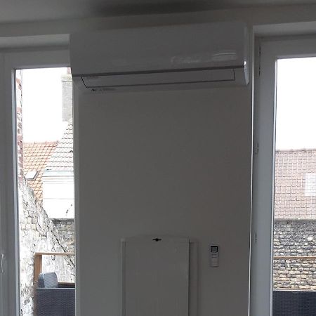 Le Petit Chez Soi Apartment Calais Exterior photo
